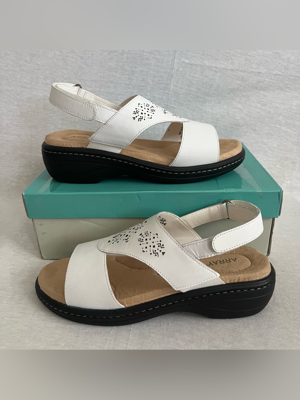 Array Seaside Comfort White Leather Slingback Sandals